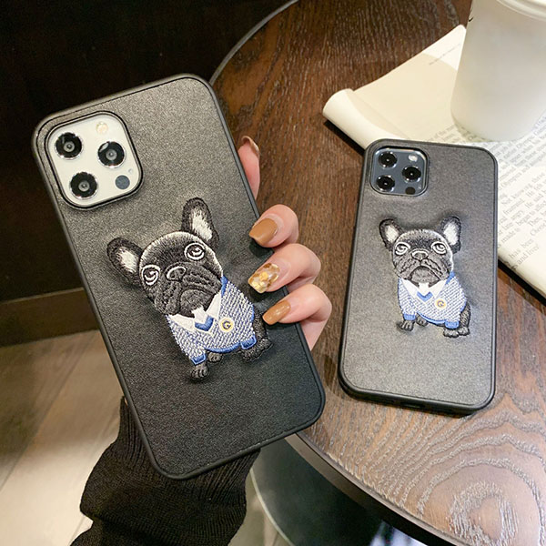 two 3d bulldog iphone cases